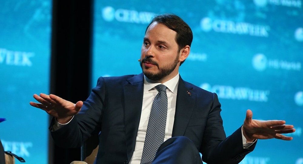 Berat Albayrak küreselcilerin dergisinde Amerikayı şikayet etti