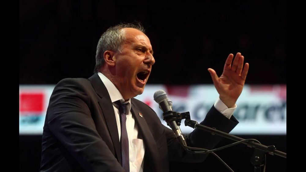 Muharrem İnce yeni parti kursa CHP topu diker